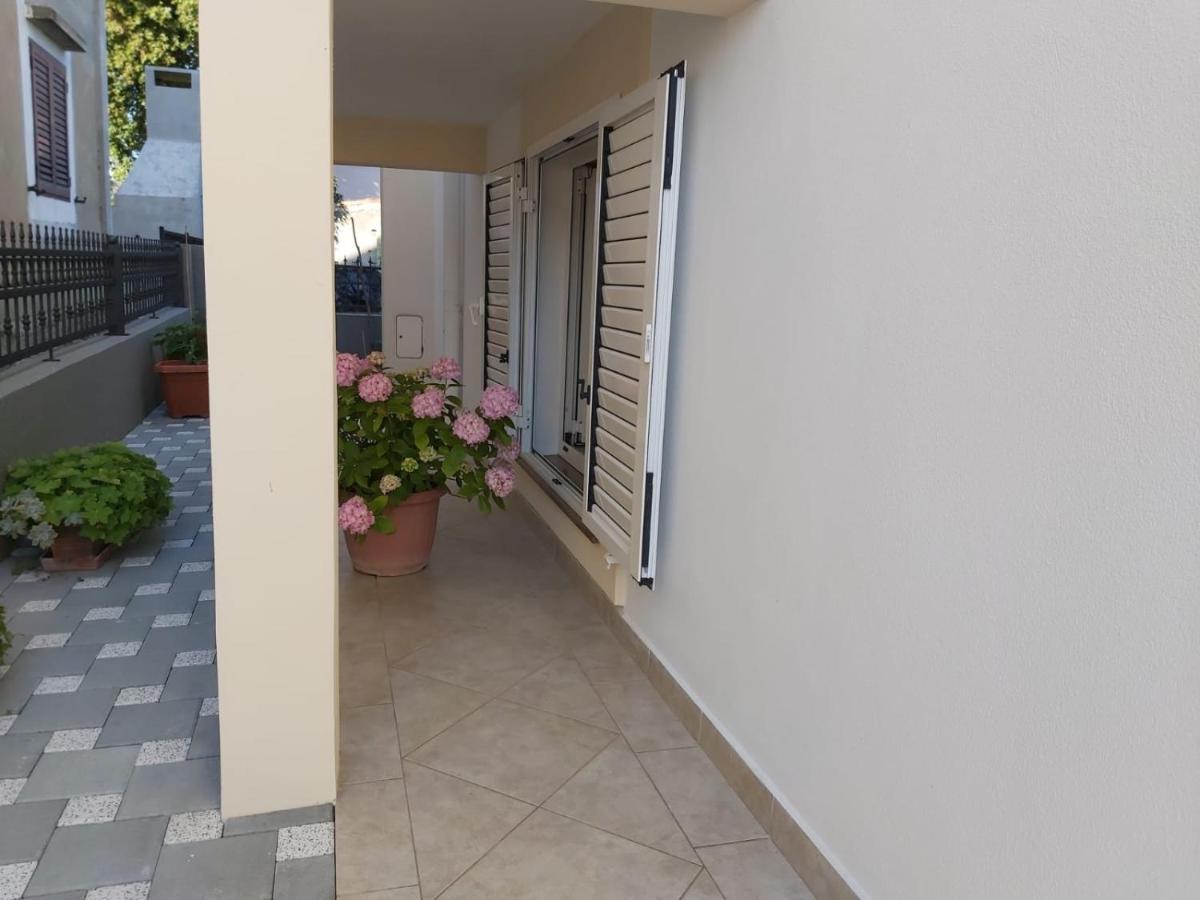 Apartments Ka - Ro Bibinje Ngoại thất bức ảnh