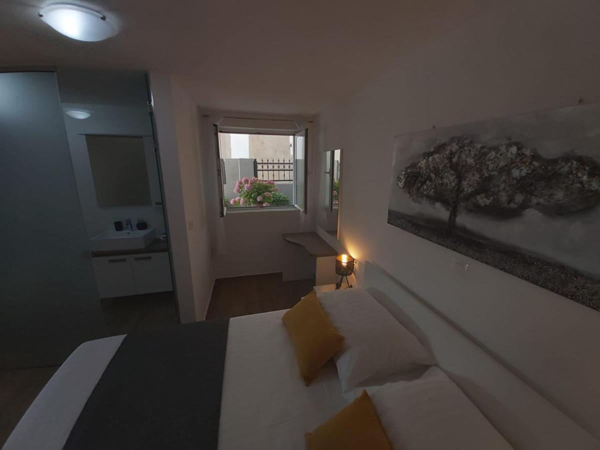 Apartments Ka - Ro Bibinje Ngoại thất bức ảnh