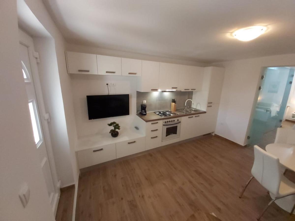 Apartments Ka - Ro Bibinje Ngoại thất bức ảnh