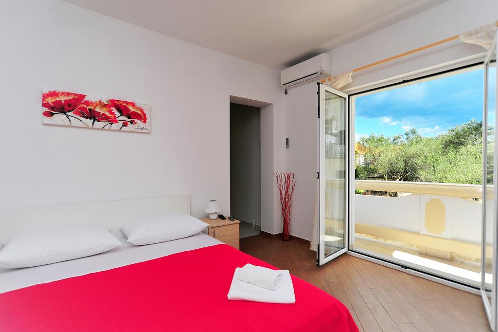 Apartments Ka - Ro Bibinje Phòng bức ảnh