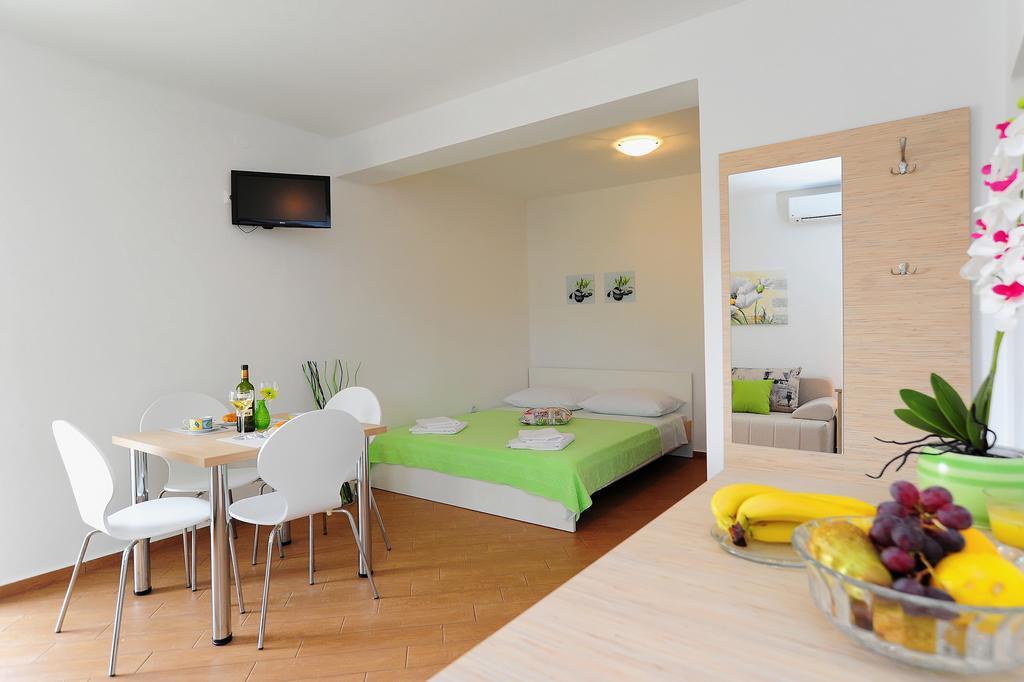 Apartments Ka - Ro Bibinje Phòng bức ảnh