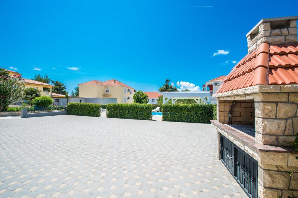 Apartments Ka - Ro Bibinje Ngoại thất bức ảnh
