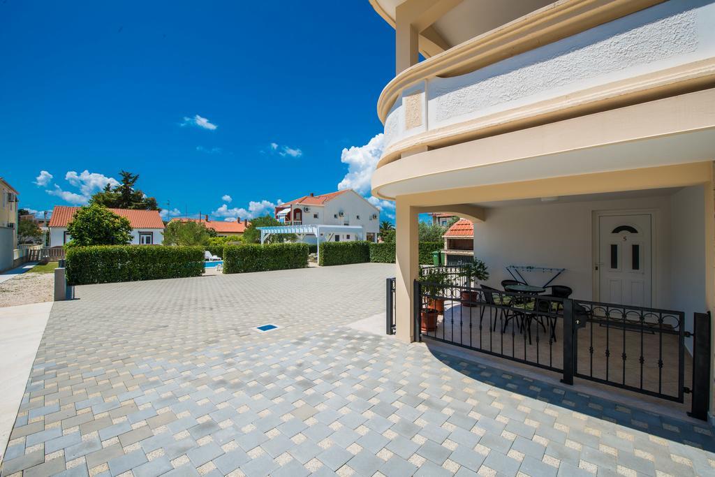 Apartments Ka - Ro Bibinje Ngoại thất bức ảnh