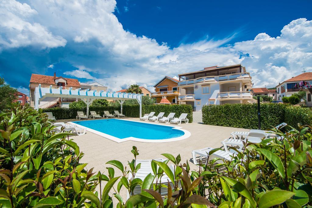 Apartments Ka - Ro Bibinje Ngoại thất bức ảnh